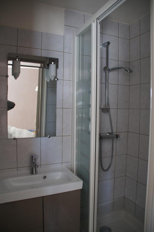Hotel La Petite Cour Trouville-sur-Mer Pokoj fotografie